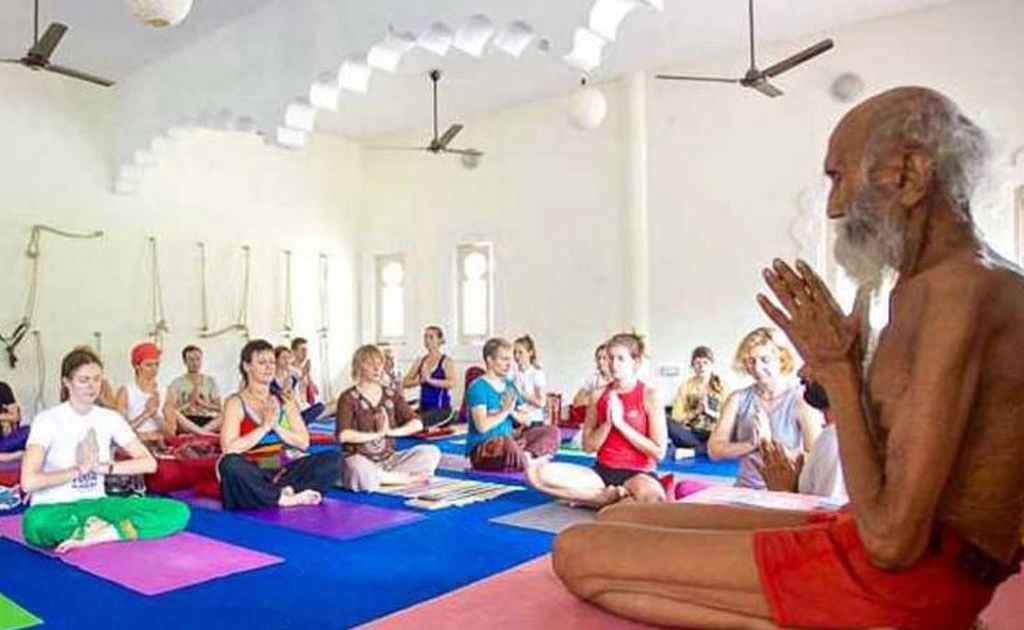 8 night 9days Yoga and meditation tour