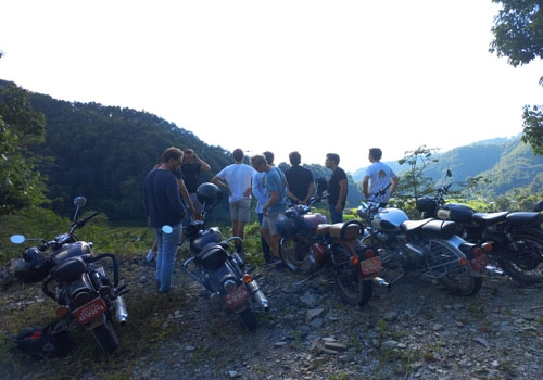 7 Days Kathmandu, Pokhara Chitwan Motorbike Tour in Nepal