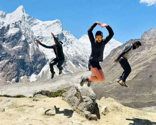 Luxury Manaslu Circuit Trek